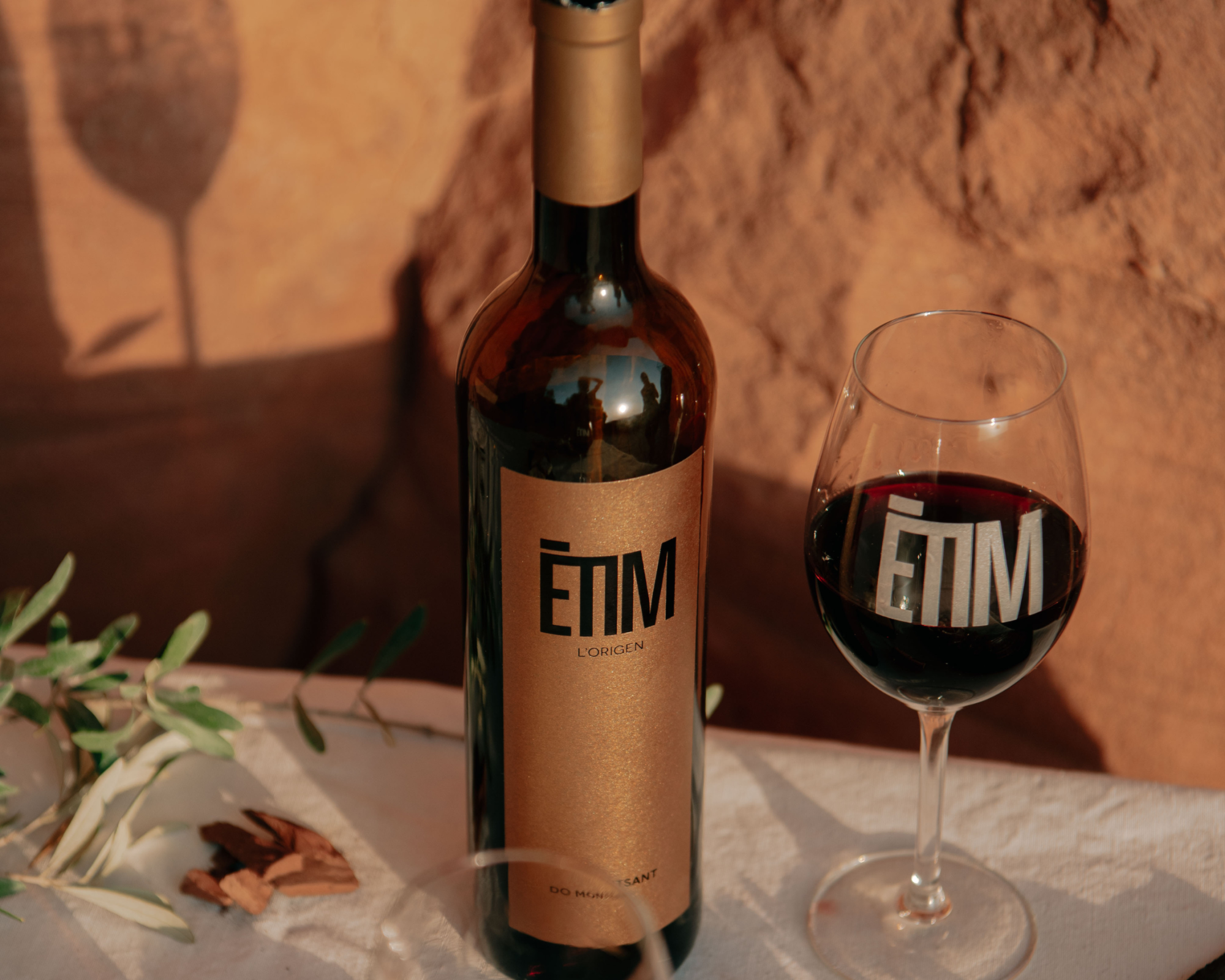 ètim l'origen ampolla i copa